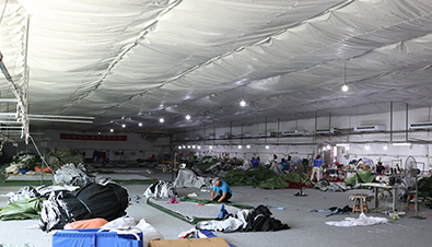 Tangshan Pengcheng Sab Nraud: Txuas Ntxiv Kev Lag Luam Thoob Ntiaj Teb nrog cov khoom xa tawm thoob ntiaj teb